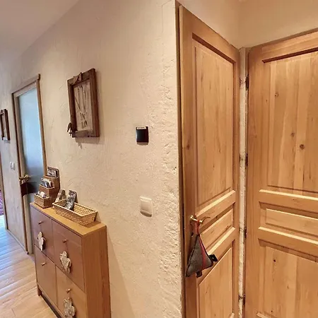 Avec Balcon, Parking & Casier A Skis Proche Telepherique - 4 Pers., - Fr-1-597-174 Apartment